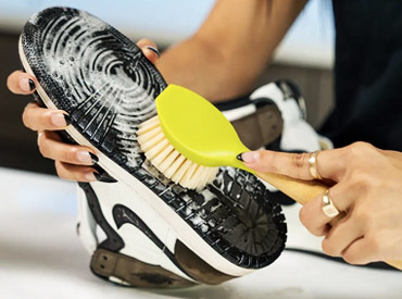 Shoes Detailing in Delhi